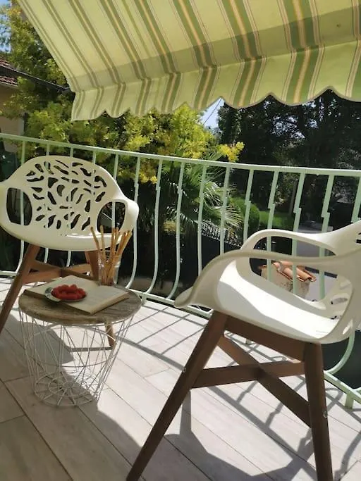 La Petite Nicoise Au Jacuzzi A 3 Min De La Mer Nice 0*,  France